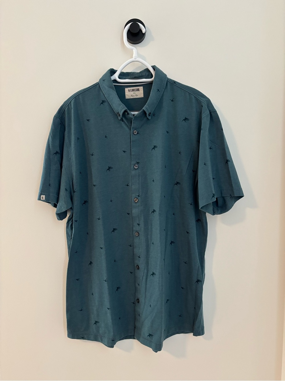 Linksoul Anza Short Sleeve Button-Down Golf Shirt. XL.